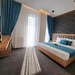 Hotel Excellence